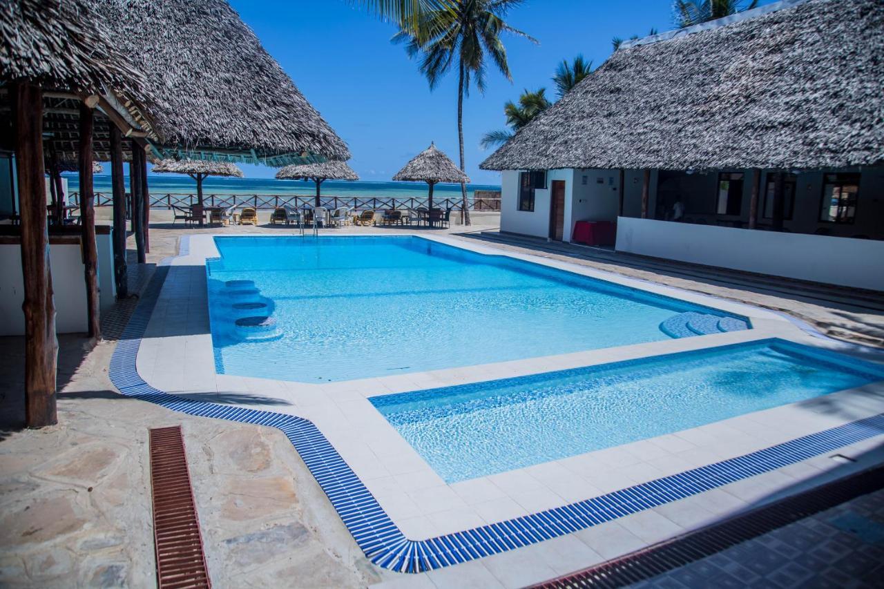 Sheratton Beach Villagio Mombasa Exterior foto